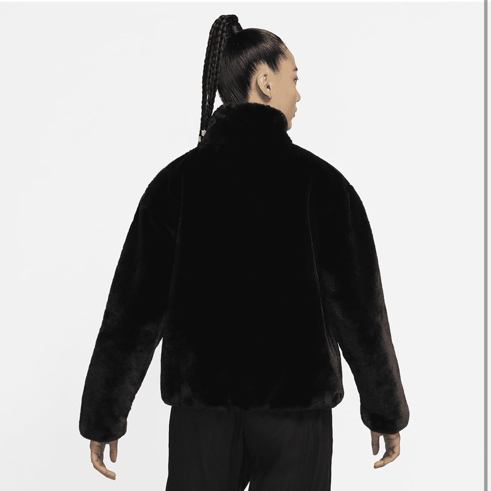 Nike Women's Black and Cream Teddy Jacket - Picture 10 of 12